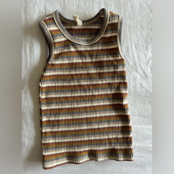 Quincy Mae Boys Tank Tops, size 18-24months - Picture 6 of 6